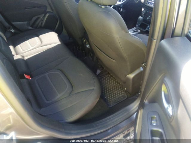 ZACNJABB5KPK38623 Jeep Renegade Latitude Fwd