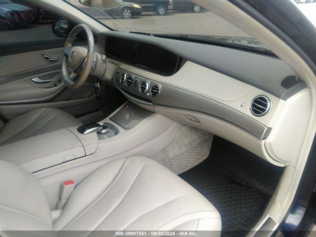 WDDUG8FB9GA233261 Mercedes-Benz S 550 4matic