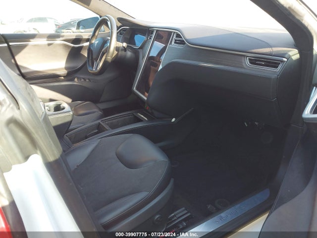 Tesla Model S 90d/p100d/p85d/p90d 2016 5YJSA1E4XGF154184 Image 5