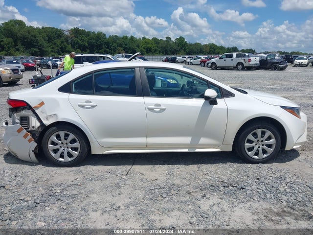 Toyota COROLLA LE 2022 5YFEPMAE2NP292962 Image 13