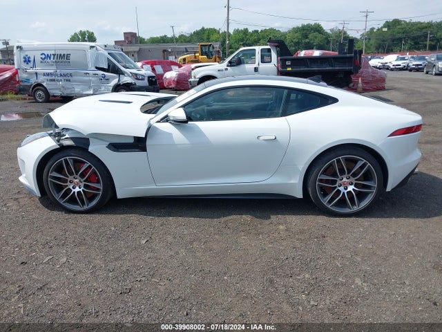 Jaguar F-TYPE R 2015 SAJWA6DA4FMK20788 Image 14
