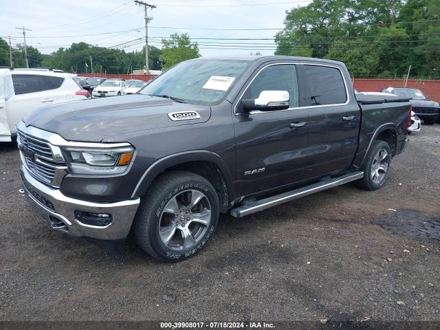 1C6SRFJT5MN687566 RAM 1500 Laramie  4x4 5'7 Box