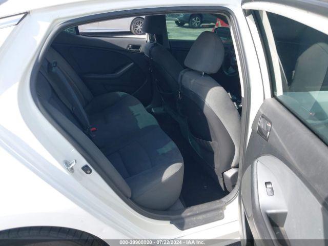 KNAGM4A70F5567730 KIA Optima Lx