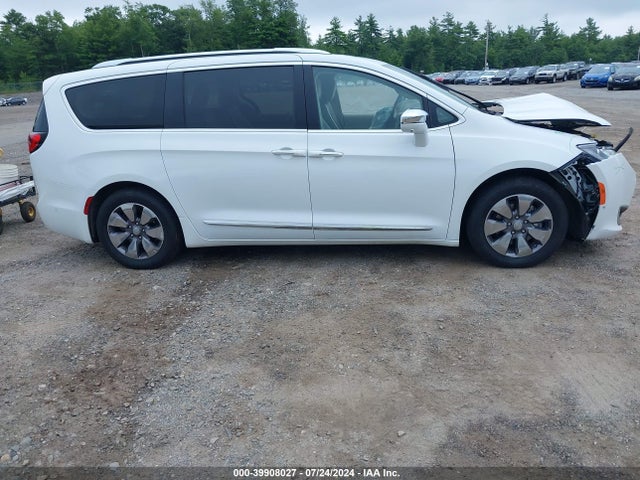 2C4RC1N7XJR311646 Chrysler Pacifica Hybrid Limited