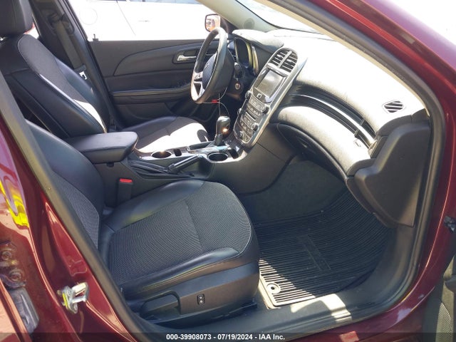 Chevrolet MALIBU 1LT 2015 1G11C5SL0FF142072 Image 5