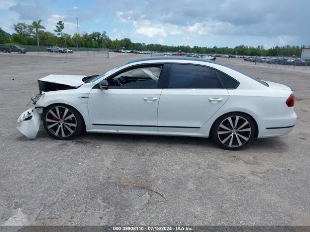 1VWJM7A32JC033735 Volkswagen Passat 3.6l V6 Gt