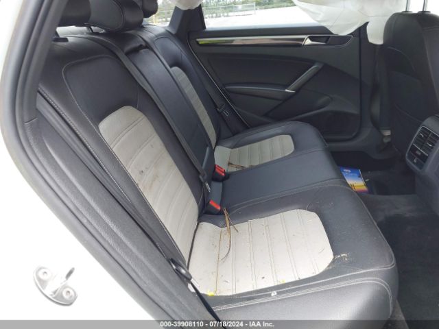 1VWJM7A32JC033735 Volkswagen Passat 3.6l V6 Gt