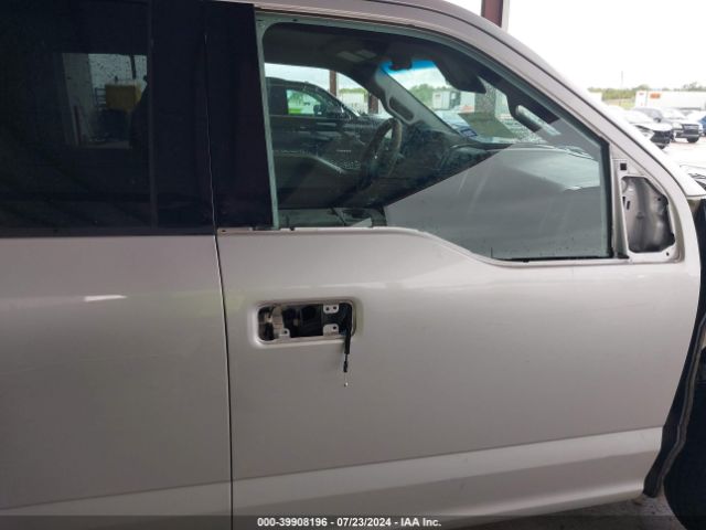 1FTEW1CB9JKE46807 Ford F-150 Xlt