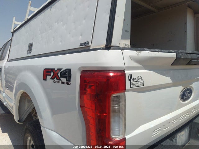 Ford F-250 Xl 2017 1FT7W2B67HEE94270 Image 3