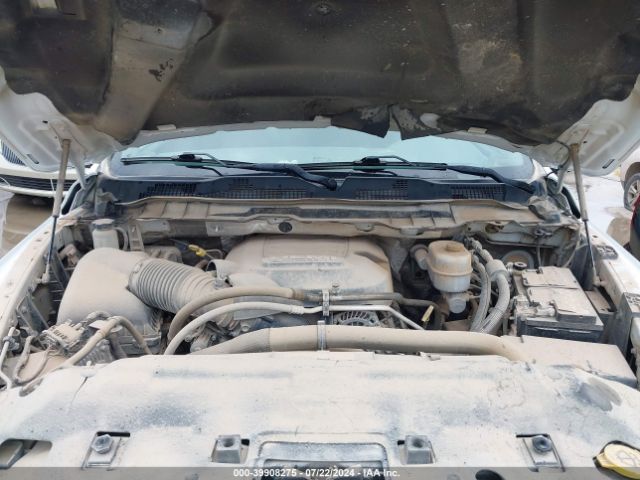 3C6UR5HJ8JG378766 RAM 2500 Tradesman  4x4 8' Box