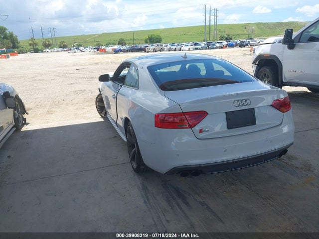 2014 AUDI S5 WAUCGAFR5EA056261 Photo 2