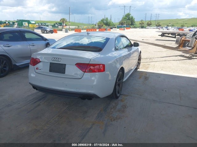2014 AUDI S5 WAUCGAFR5EA056261 Photo 3