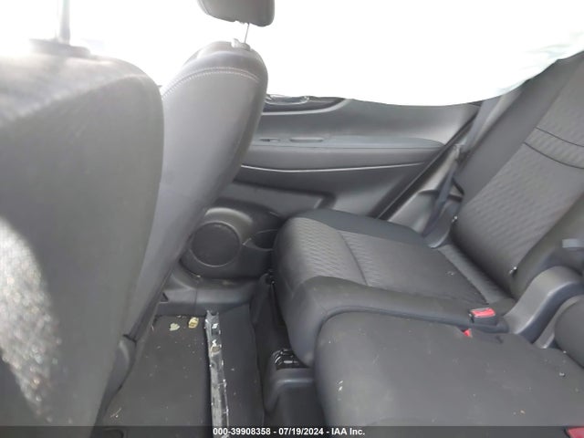 Nissan ROGUE SV 2017 KNMAT2MV8HP567024 Image 8
