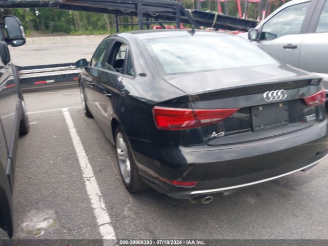 WAUAUHFF6J1071621 Audi A3 2.0t Premium/2.0t Tech Premium