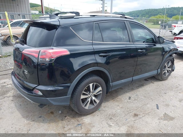 Toyota Rav4 Xle 2017 2T3RFREV9HW647616 Image 4
