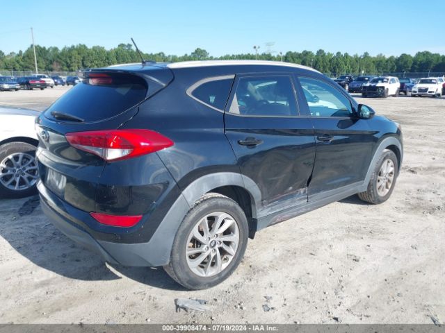 KM8J33A49GU135233 Hyundai TUCSON SE