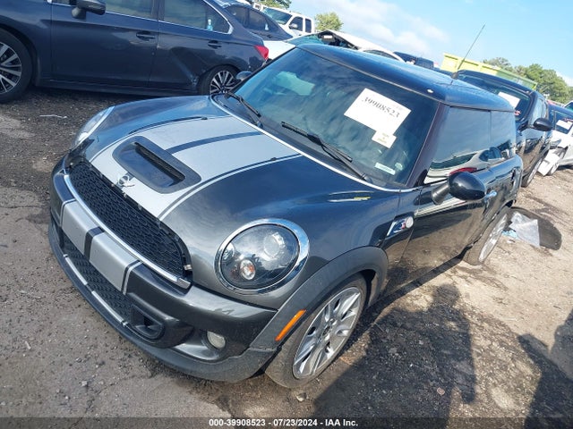 2012 MINI COOPER S WMWSV3C51CTY18825 Photo 1