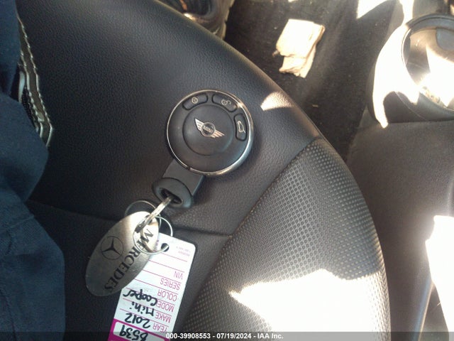 2012 MINI COOPER WMWSU3C53CT256428 Photo 10