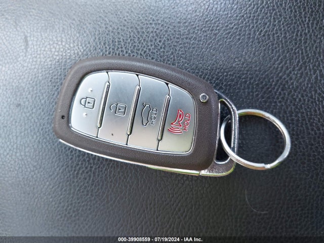 Hyundai Elantra Value Edition 2016 5NPDH4AE9GH715044 Image 11