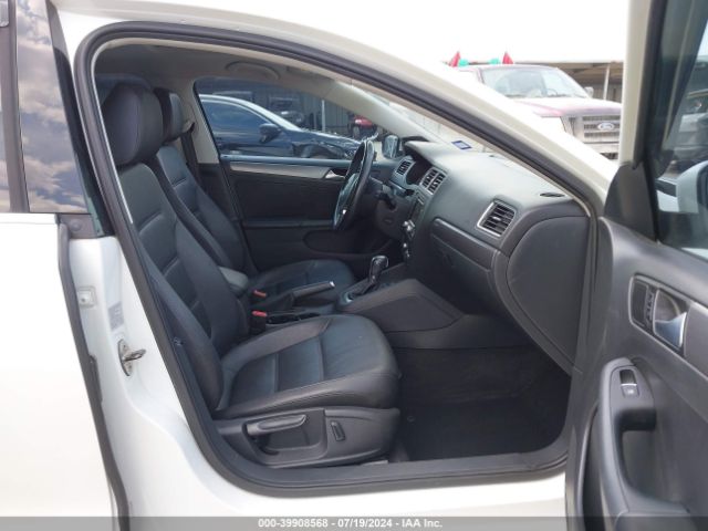 3VWLL7AJ8EM428923 Volkswagen Jetta 2.0l Tdi