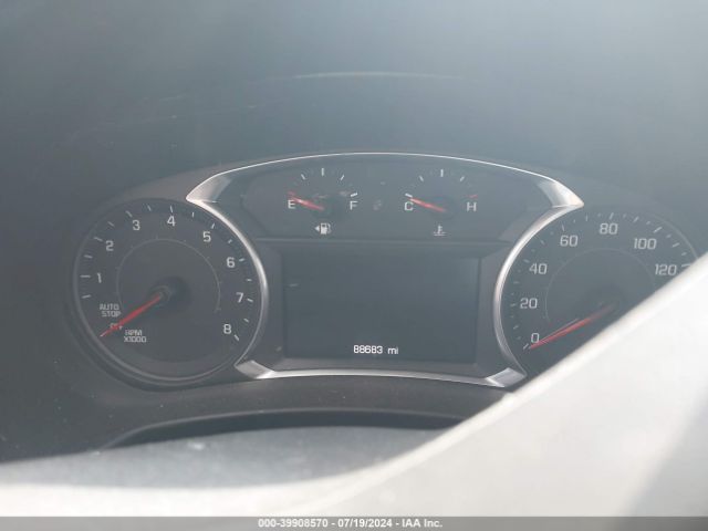 2GNAXKEV8K6101644 Chevrolet EQUINOX LT