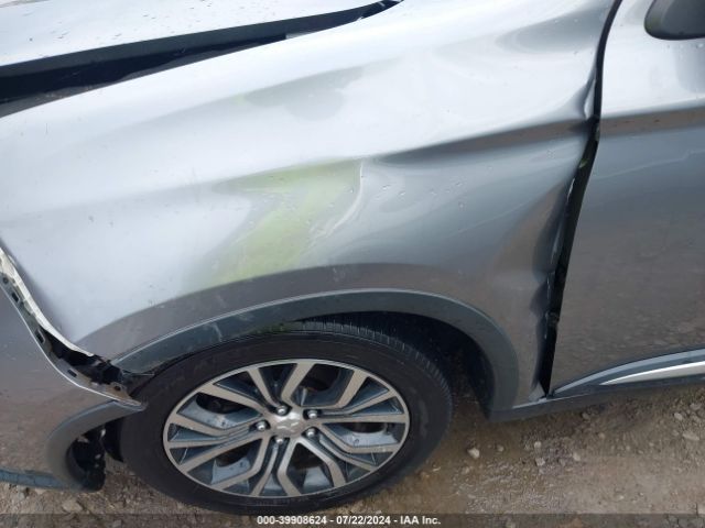 JA4AD2A31JZ052595 Mitsubishi Outlander Es