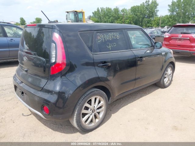 KNDJP3A59J7535557 KIA SOUL +