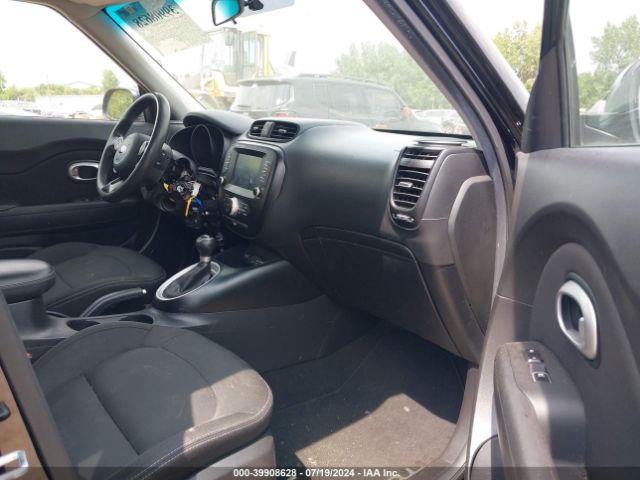 KNDJP3A59J7535557 KIA SOUL +