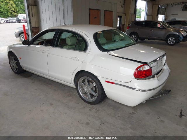 2008 JAGUAR S-TYPE SAJWA01A08FN87387 Photo 2