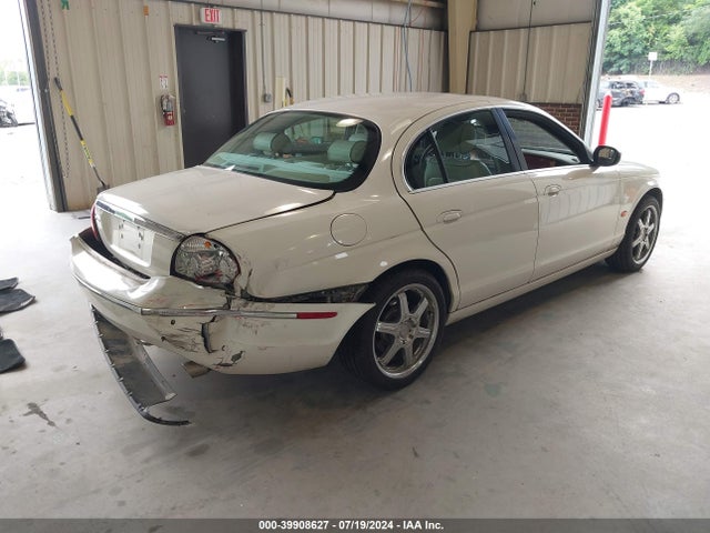 2008 JAGUAR S-TYPE SAJWA01A08FN87387 Photo 3