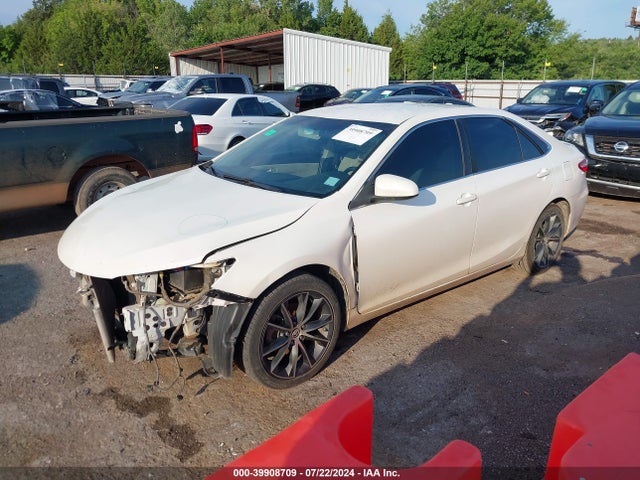 Toyota CAMRY XSE 2016 4T1BF1FK1GU122256 Image 2