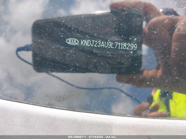 KIA SOUL LX 2020 KNDJ23AU9L7118299 Image 9