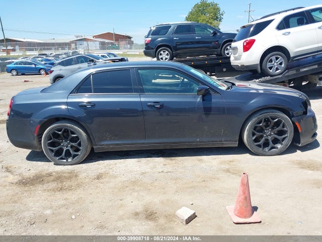 Chrysler 300 300s 2019 2C3CCABG0KH697659 Image 13