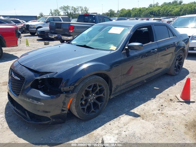 2C3CCABG0KH697659 Chrysler 300 300s