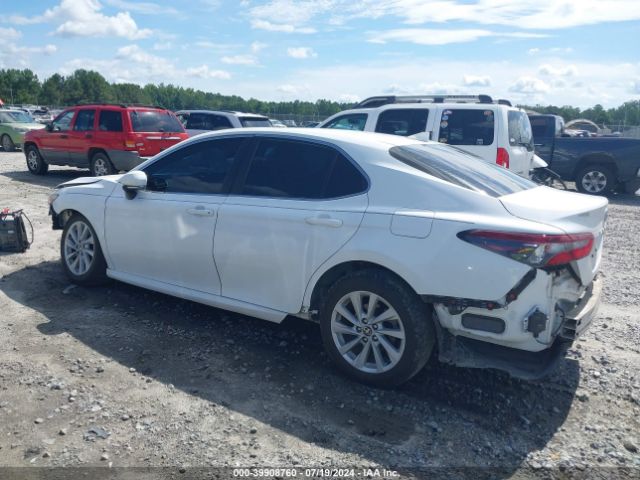 4T1R11AK9NU690546 Toyota CAMRY LE