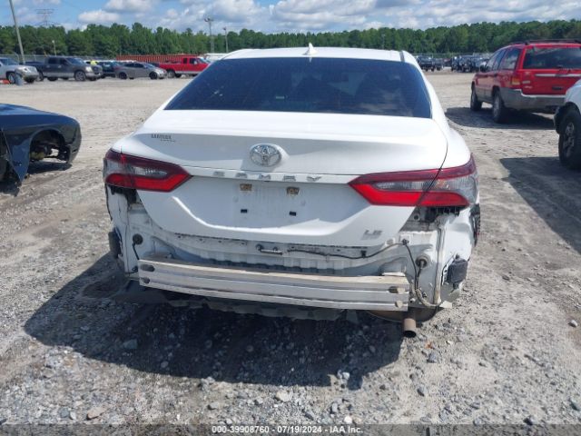 4T1R11AK9NU690546 Toyota CAMRY LE