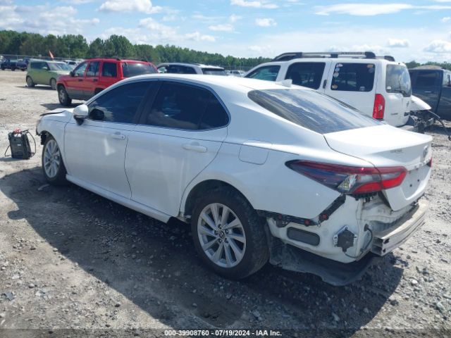 4T1R11AK9NU690546 Toyota CAMRY LE
