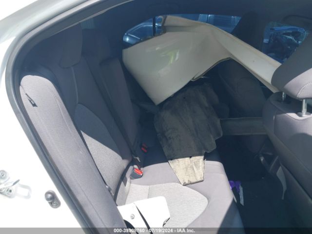 4T1R11AK9NU690546 Toyota CAMRY LE