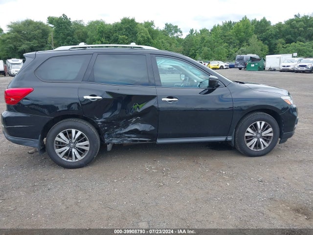 5N1DR2MM6HC909219 Nissan Pathfinder S