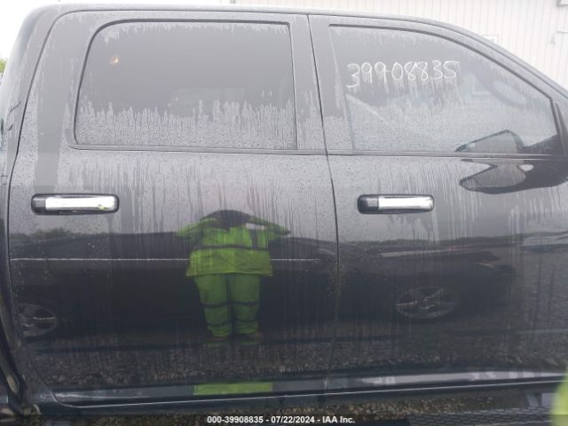 1C6RR7LT8JS233648 RAM 1500 Slt