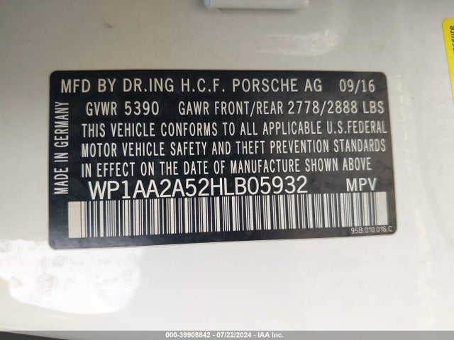 2017 PORSCHE MACAN WP1AA2A52HLB05932 Photo 8