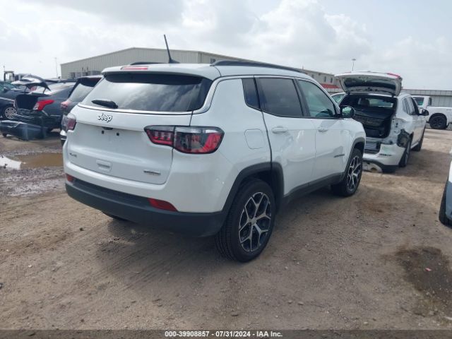 3C4NJDBN0RT604330 Jeep Compass Latitude 4x4