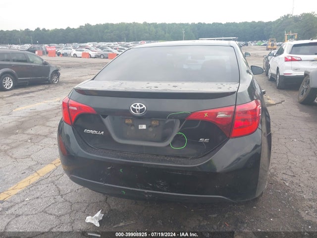 Toyota COROLLA SE 2017 5YFBURHEXHP594020 Image 16