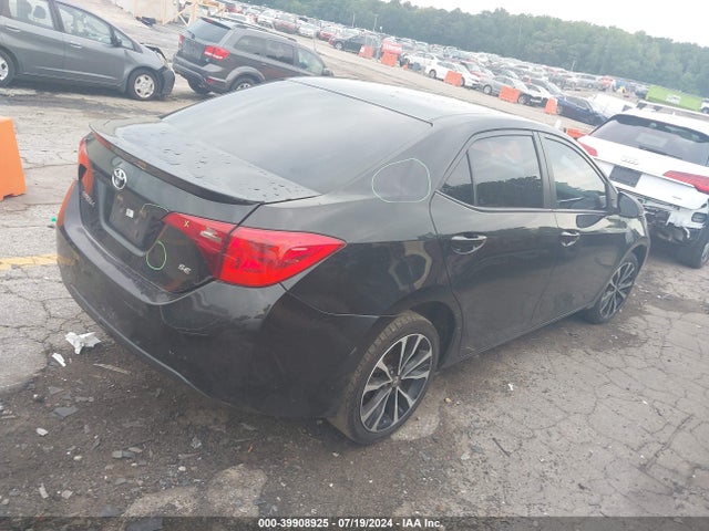 Toyota COROLLA SE 2017 5YFBURHEXHP594020 Image 4