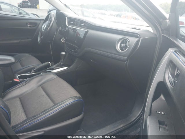 Toyota COROLLA SE 2017 5YFBURHEXHP594020 Image 5