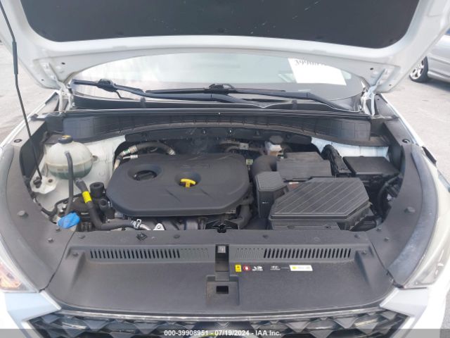 KM8J23A44KU887045 Hyundai TUCSON SE