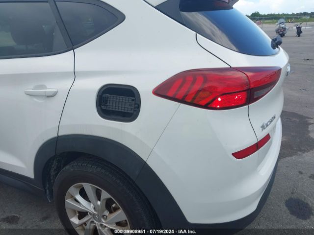 KM8J23A44KU887045 Hyundai TUCSON SE