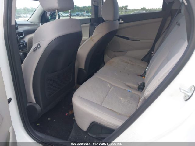 KM8J23A44KU887045 Hyundai TUCSON SE