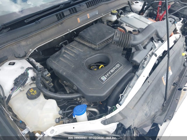 Ford Fusion Hybrid Platinum 2018 3FA6P0RU8JR145323 Image 10