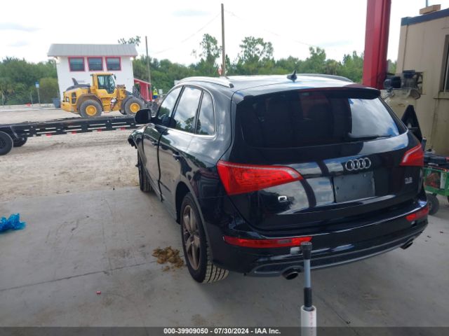 2011 AUDI Q5 WA1DKAFP9BA115886 Photo 2